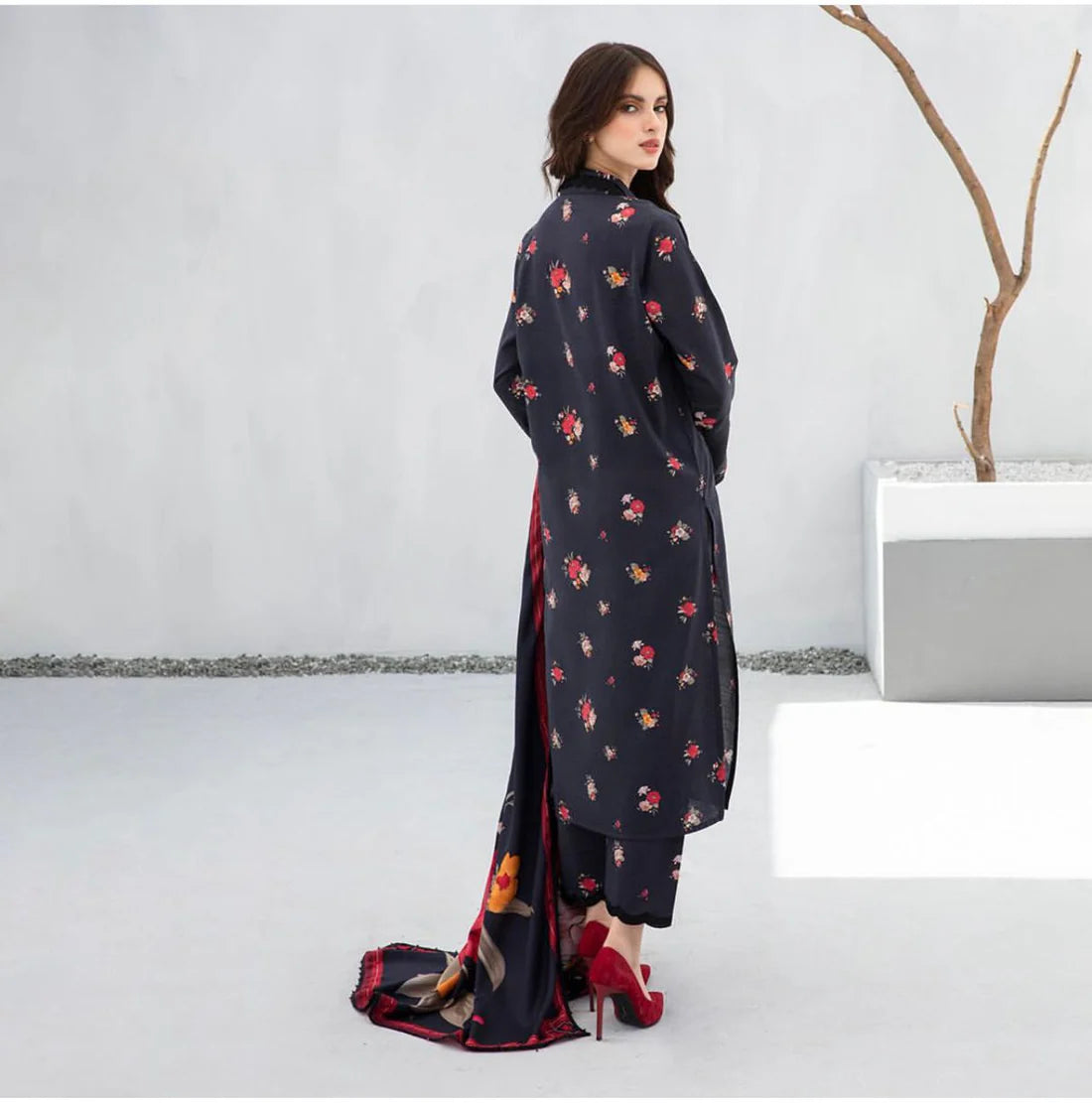 SAPPHIRE -3PC KARANDI Bana Dori Printed Shirt With Printed Duppta -SAF 5070