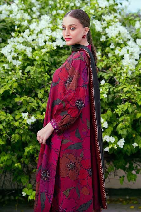 SAPPHIRE -3PC KARANDI Bana Dori Printed Shirt With Printed Duppta -SAF 5067