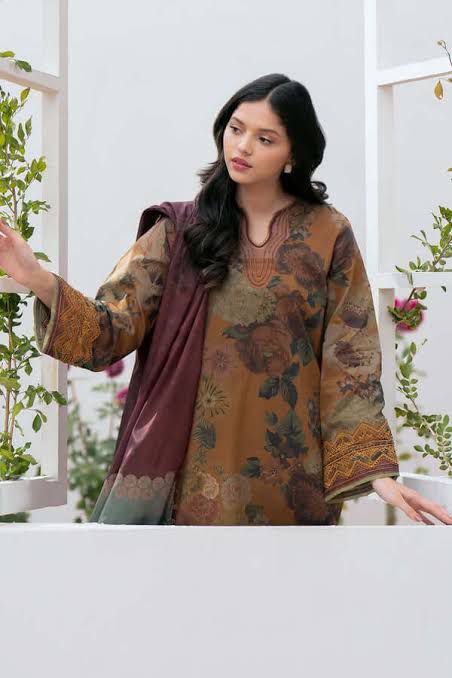 SAPPHIRE -3PC KARANDI Bana Dori Printed Shirt With Printed Duppta -SAF 5030