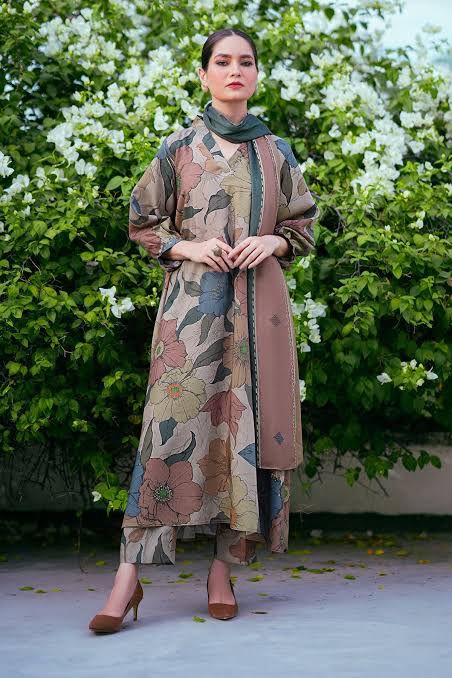SAPPHIRE -3PC KARANDI Bana Dori Printed Shirt With Printed Duppta -SAF 5068