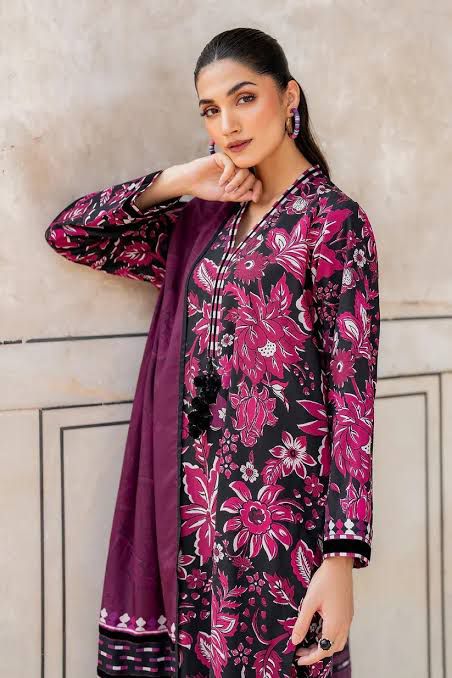 SAPPHIRE -3PC KARANDI Bana Dori Printed Shirt With Printed Duppta -SAF 5071