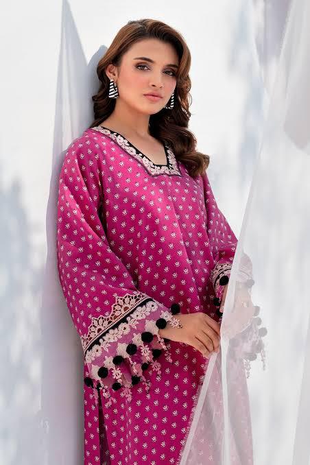 SAPPHIRE -3PC KARANDI Bana Dori Printed Shirt With Printed Duppta -SAF 5043
