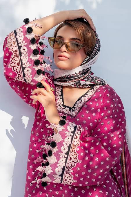 SAPPHIRE -3PC KARANDI Bana Dori Printed Shirt With Printed Duppta -SAF 5043