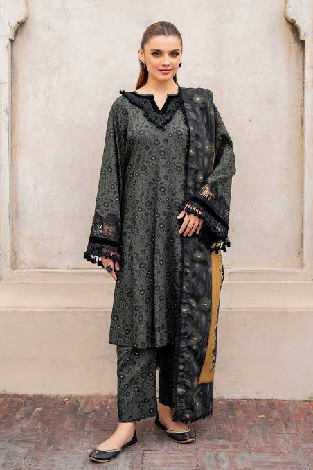 SAPPHIRE -3PC KARANDI Bana Dori Printed Shirt With Printed Duppta -SAF 5038
