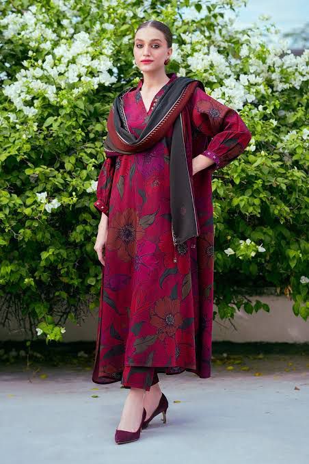 SAPPHIRE -3PC KARANDI Bana Dori Printed Shirt With Printed Duppta -SAF 5067